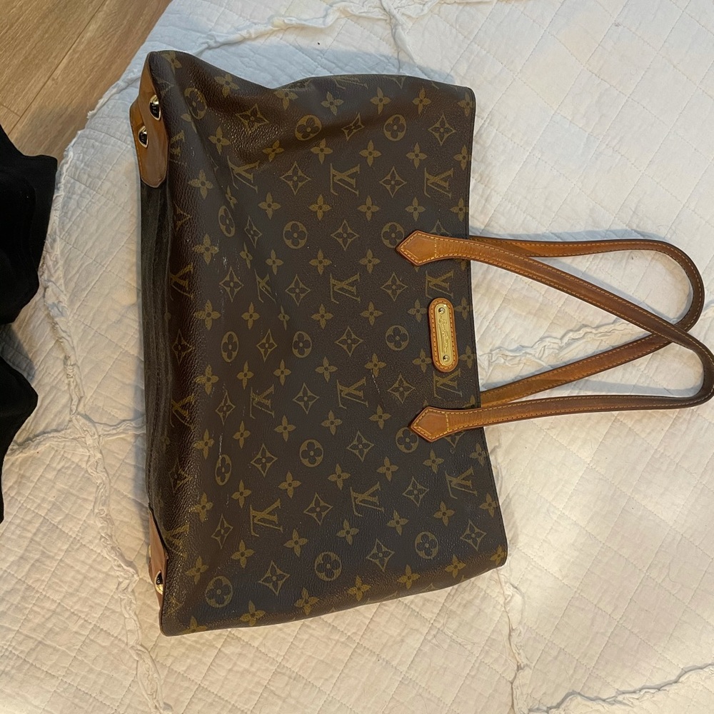 Louis Vuitton made in the USA well loved